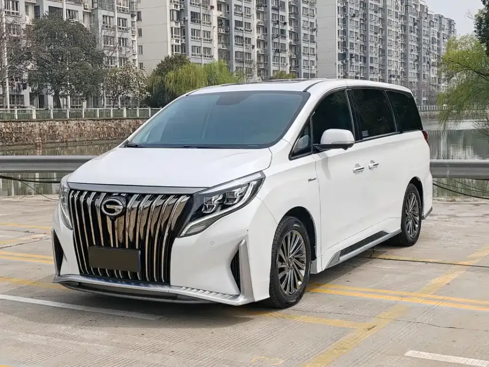 GAC Trumpchi M8