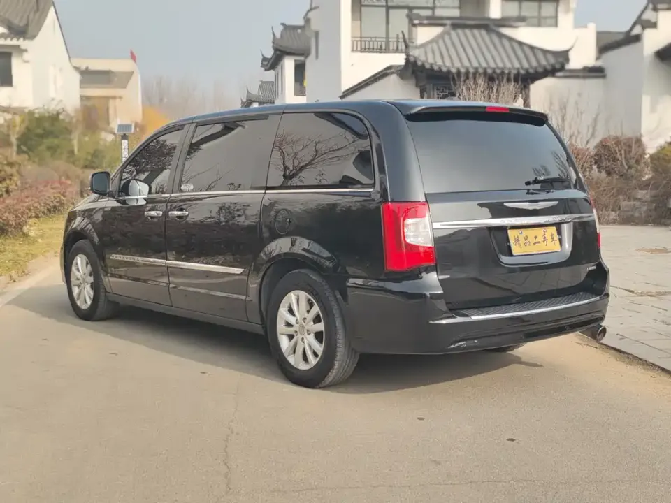 Chrysler Grand Voyager (Import)