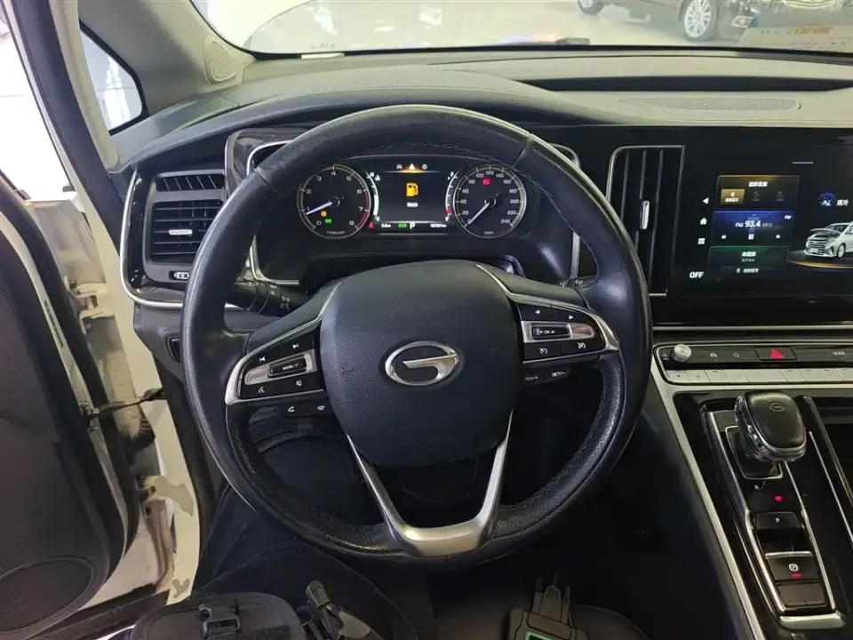 GAC Trumpchi M8