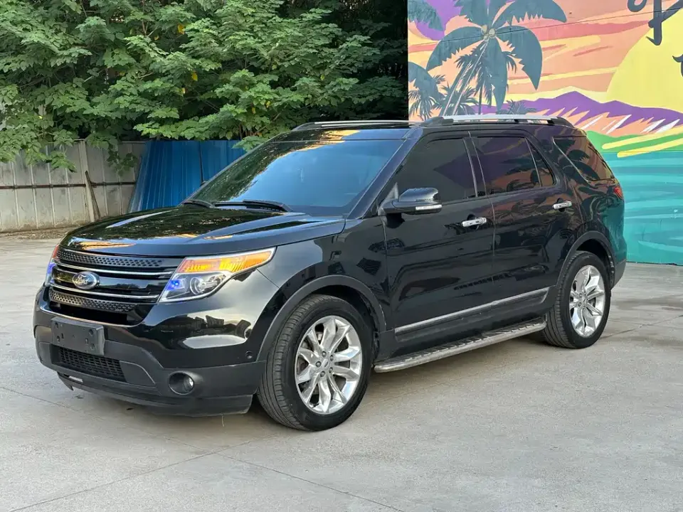 Ford Explorer (Import)