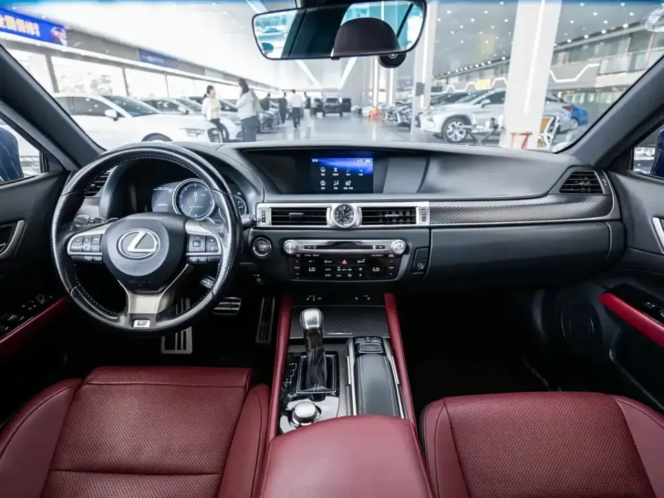 Lexus GS