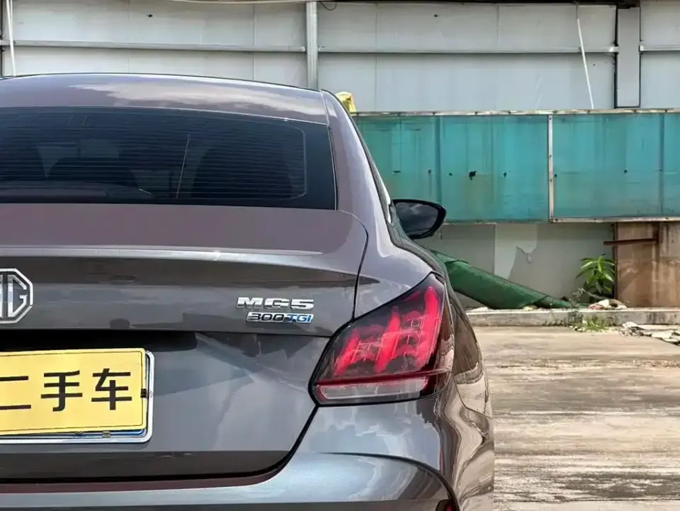 MG MG5