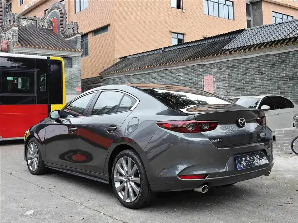 Mazda 3 Axela