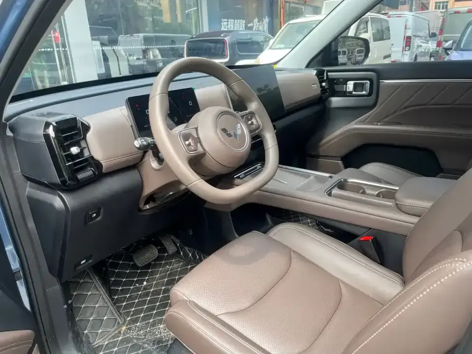 Wuling Xingguang 560 New Energy