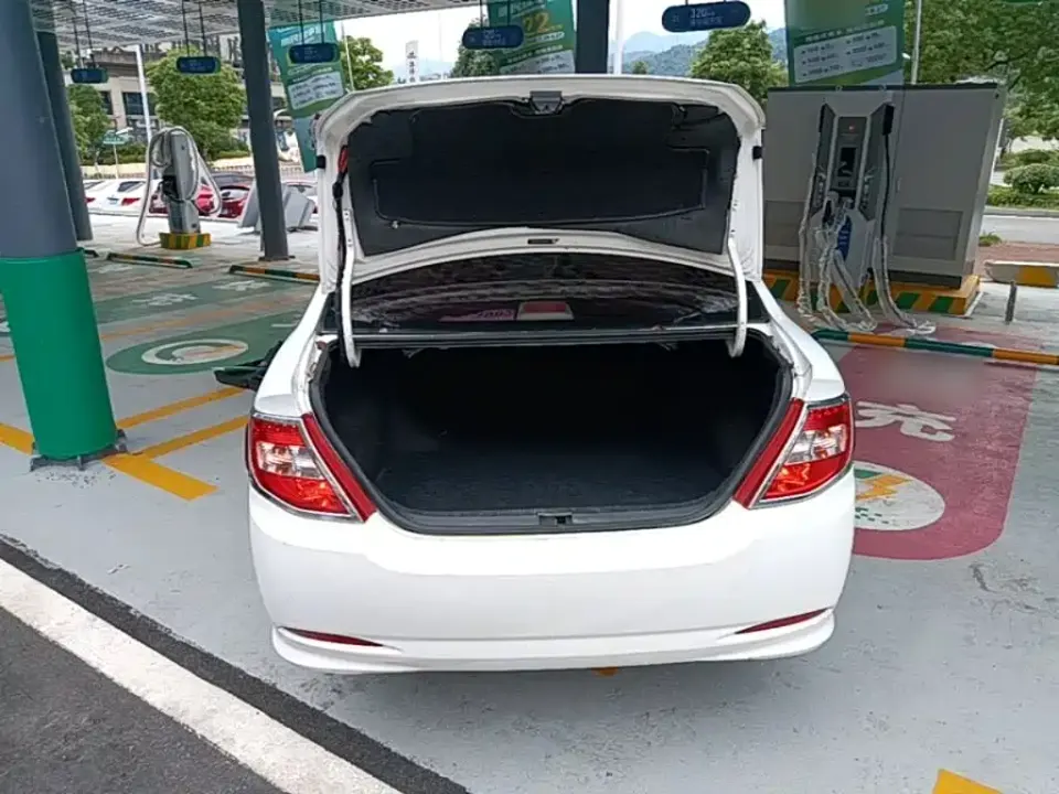 BYD F3