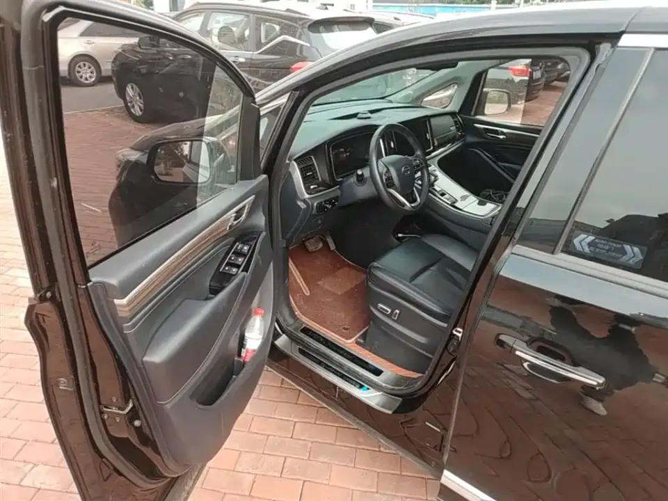 GAC Trumpchi M8