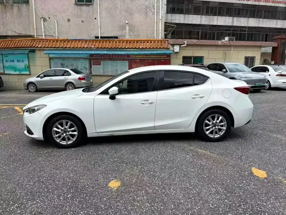 Mazda 3 Axela