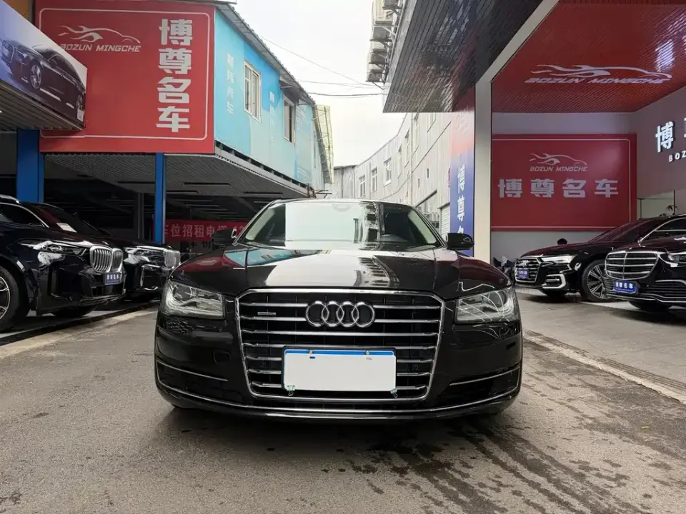 Audi A8