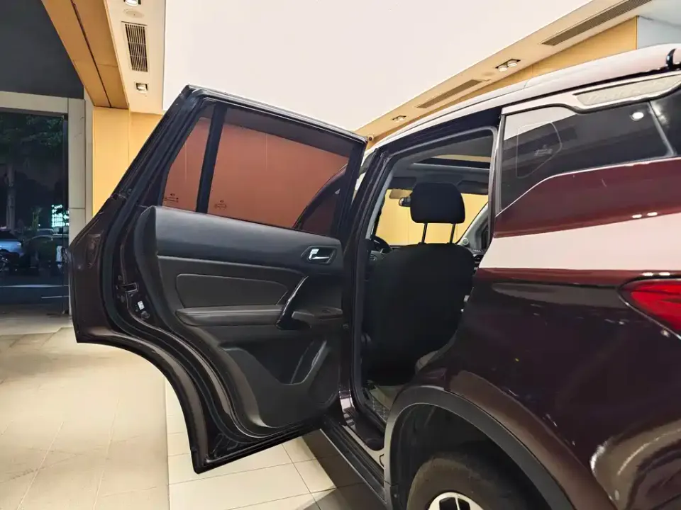 GAC Trumpchi GS4