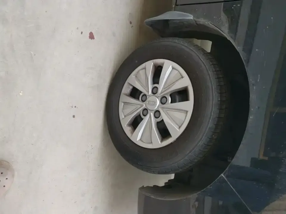 JAC Refine Refine M3