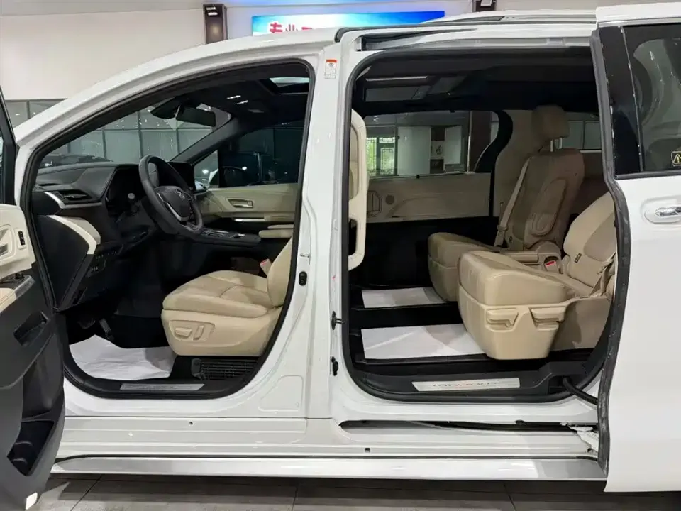 Toyota Granvia