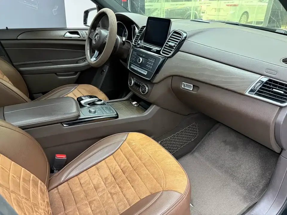 Mercedes-Benz GLE (Import)