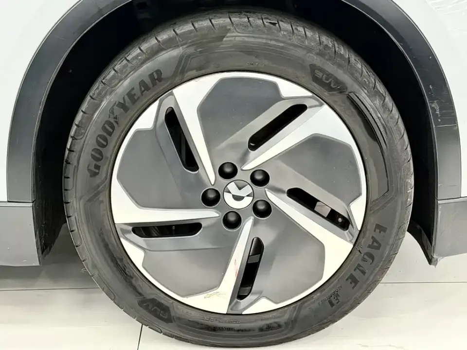 Nio EC6