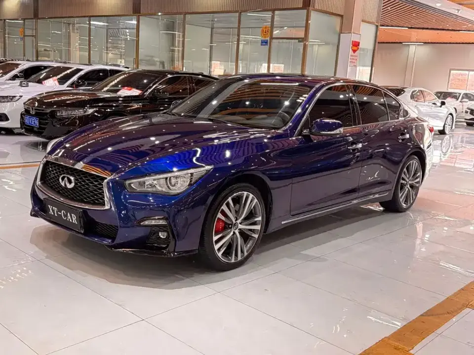 Infiniti Q50L