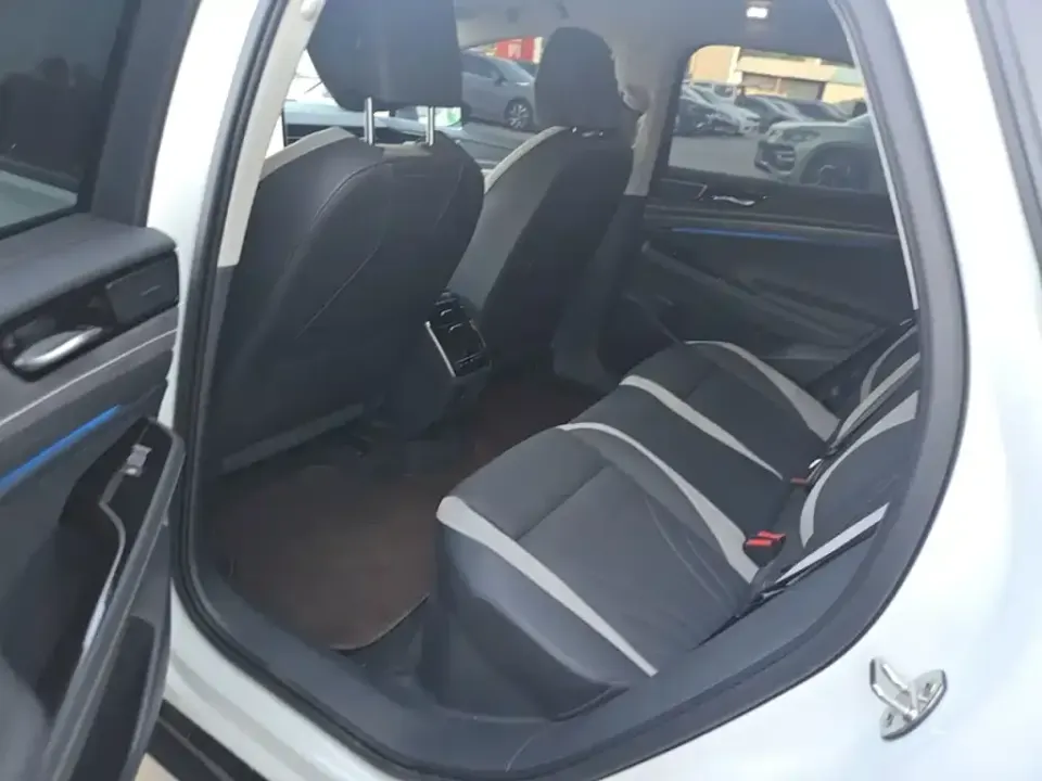 Volkswagen ID.7 VIZZION