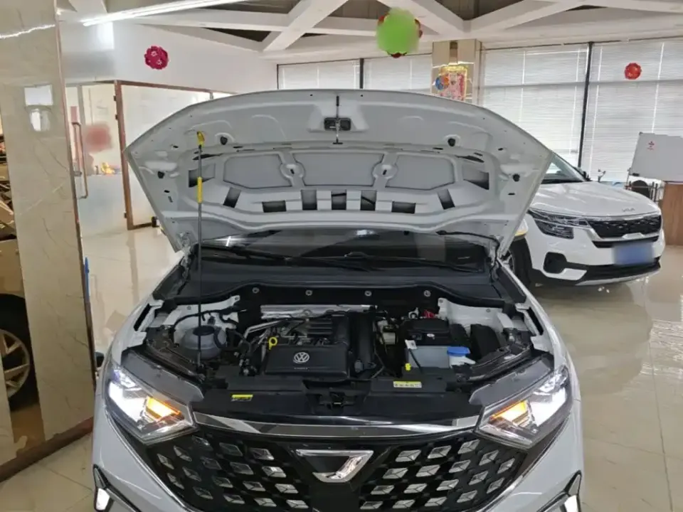 Jetta VS7