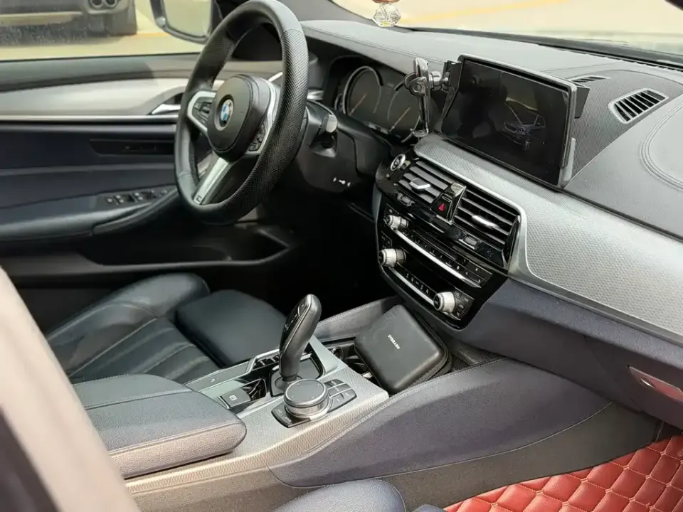 BMW 5 Series (Import)