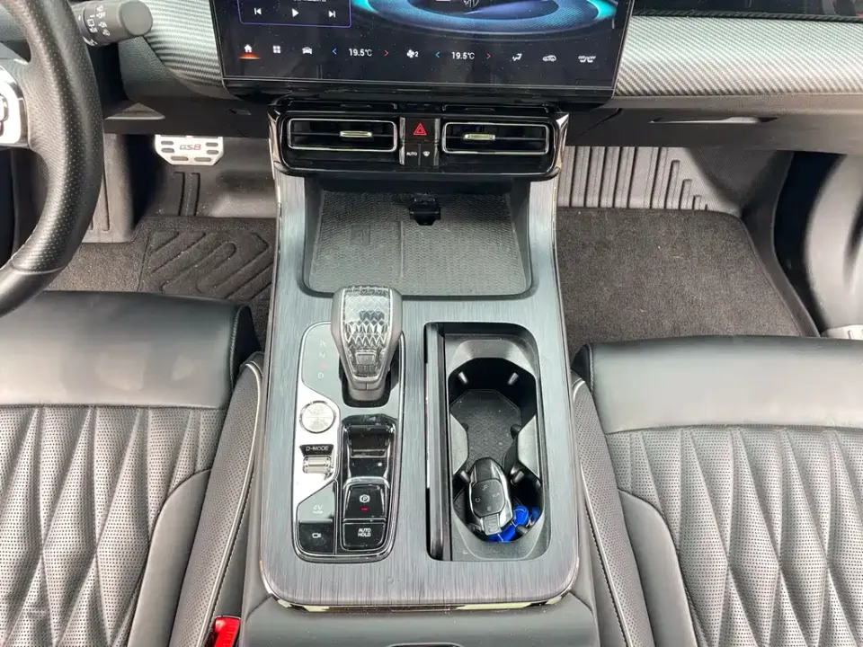 GAC Trumpchi GS8