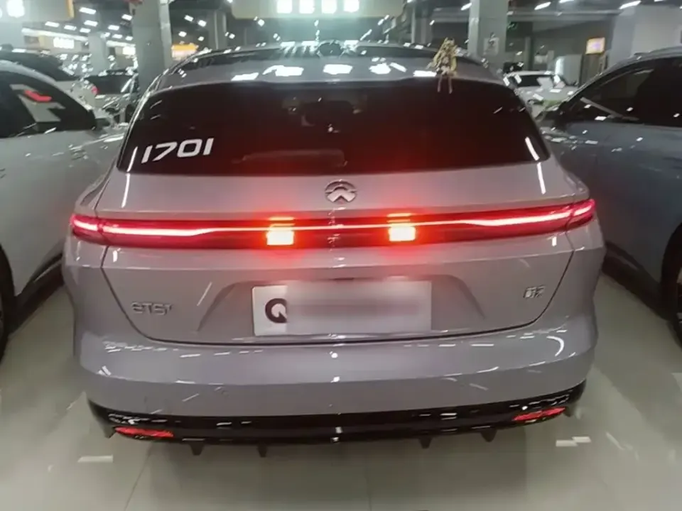 Nio ET5T