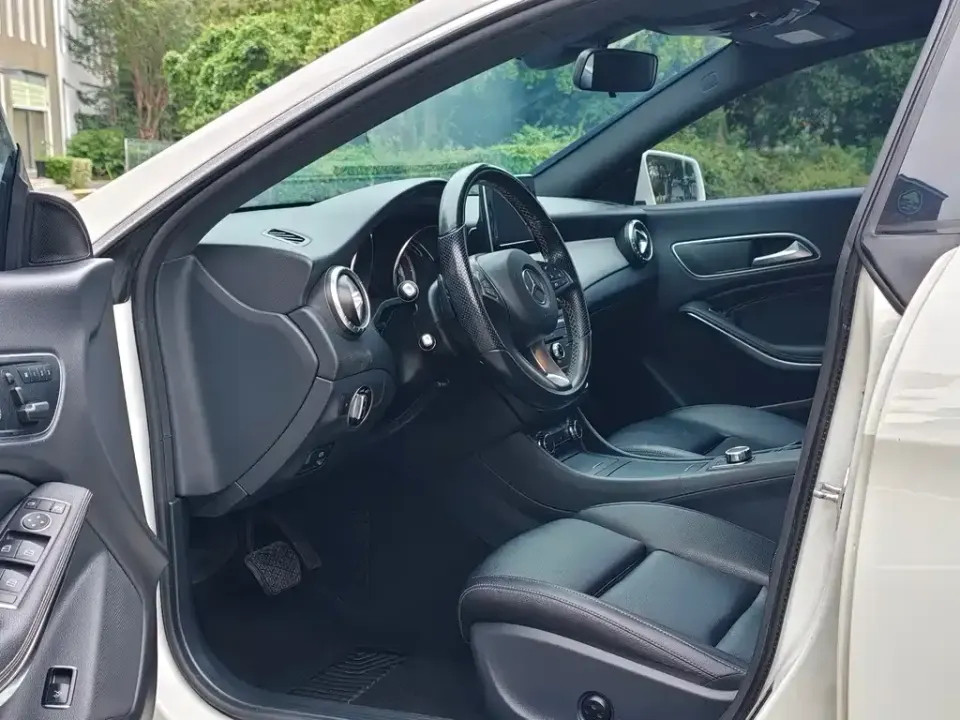 Mercedes-Benz CLA (Import)
