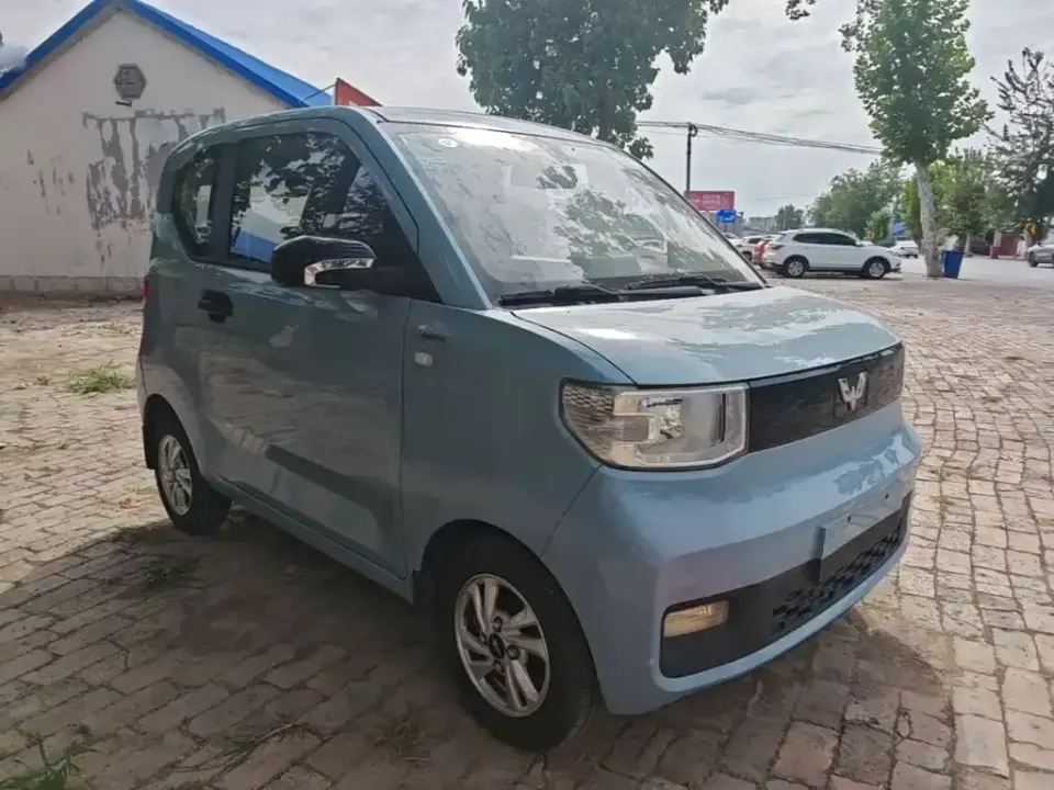 Wuling MINIEV