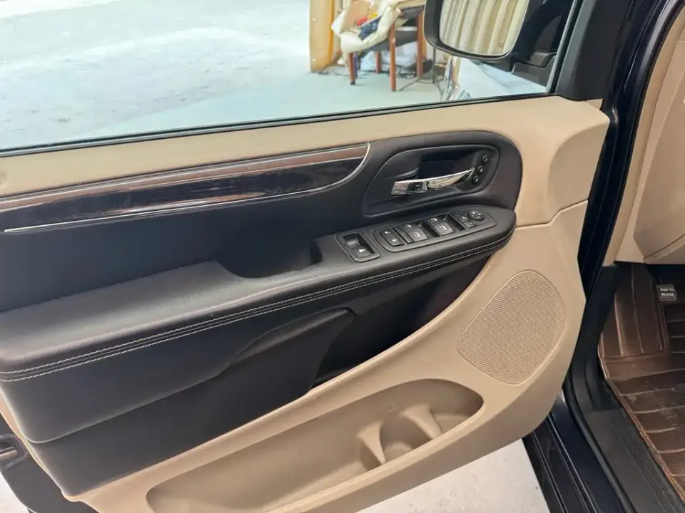 Chrysler Grand Voyager (Import)