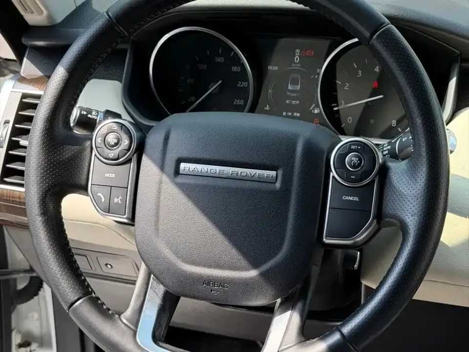 Land Rover Sport