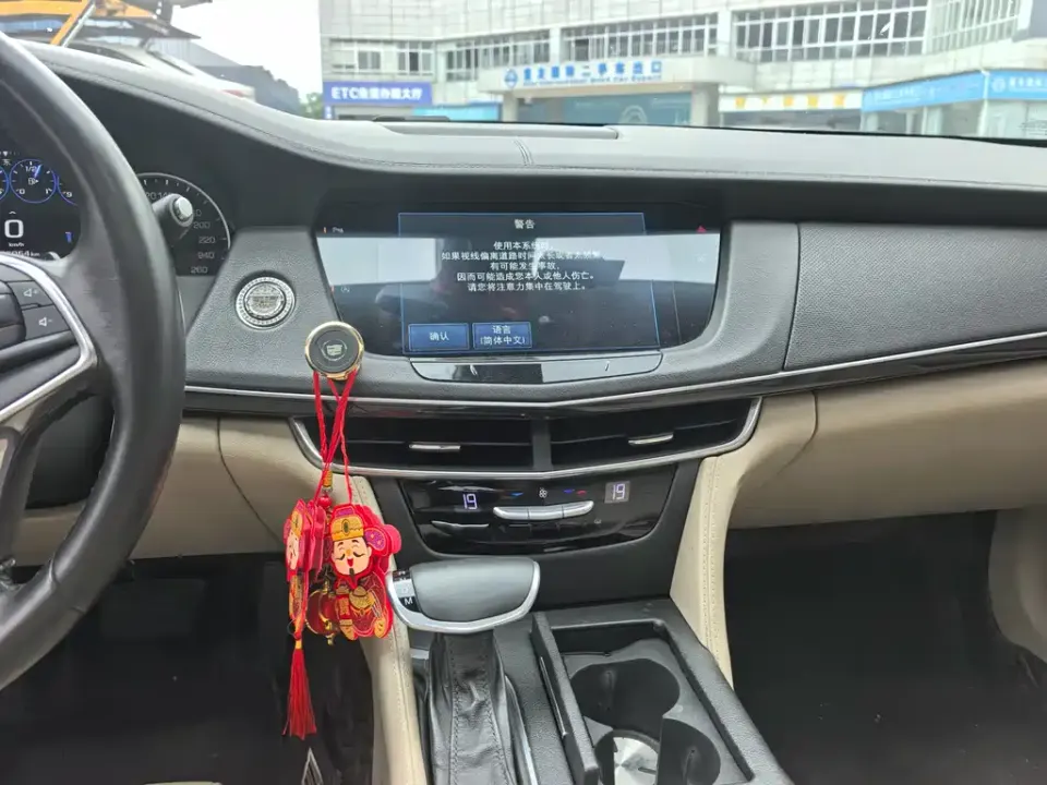 Cadillac CT6