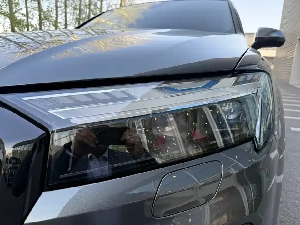 Audi SQ7