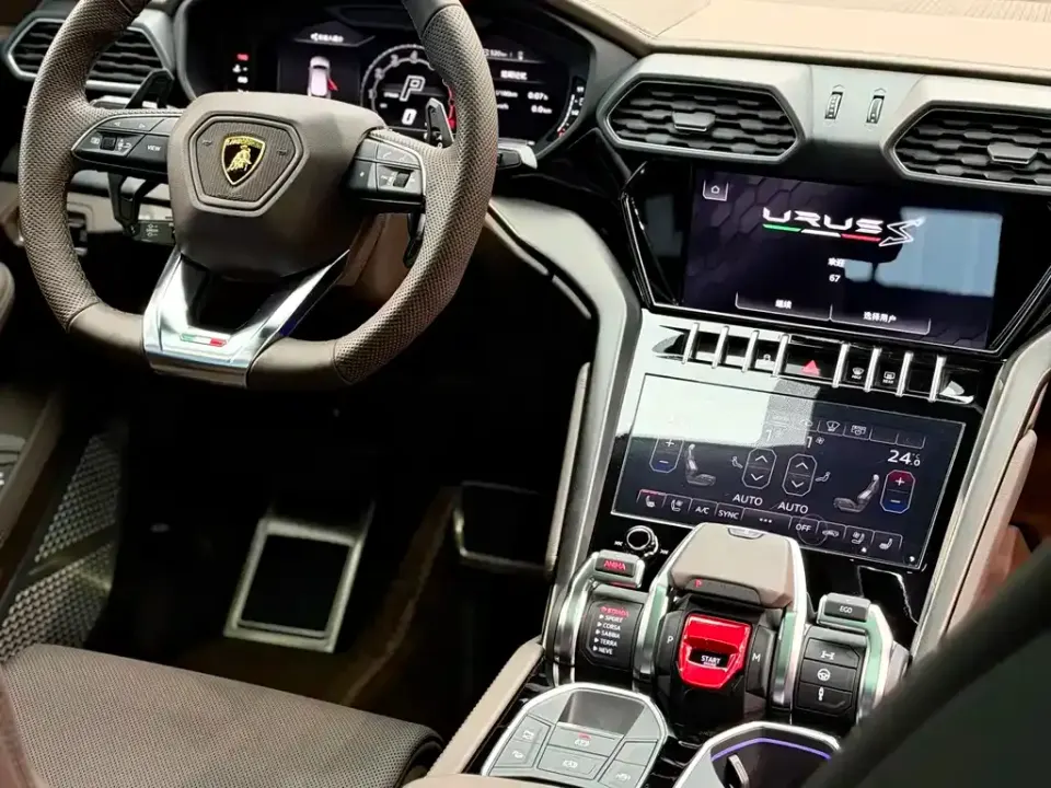 Lamborghini Urus