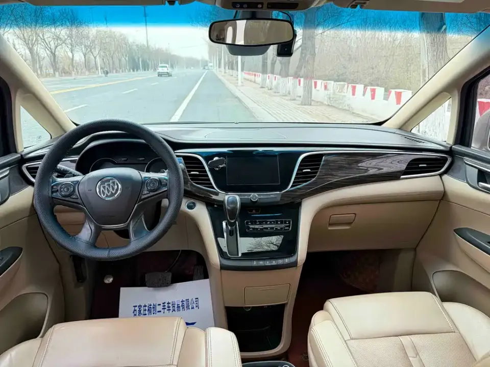 Buick GL8