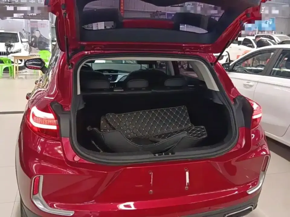 Geely Emgrand GS