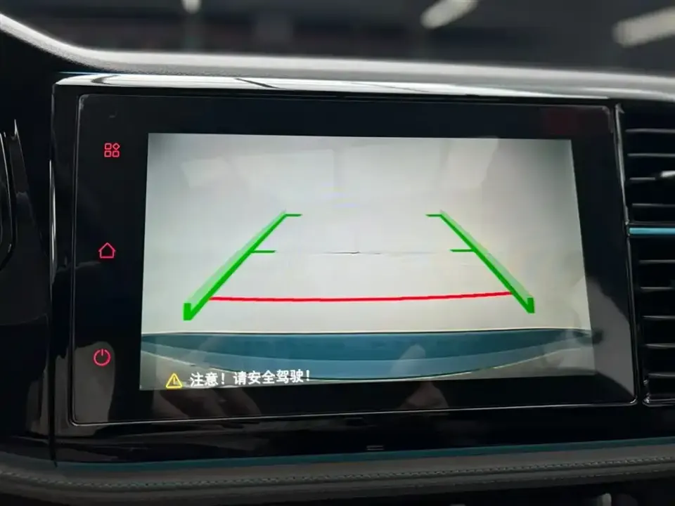 Jetta VS5