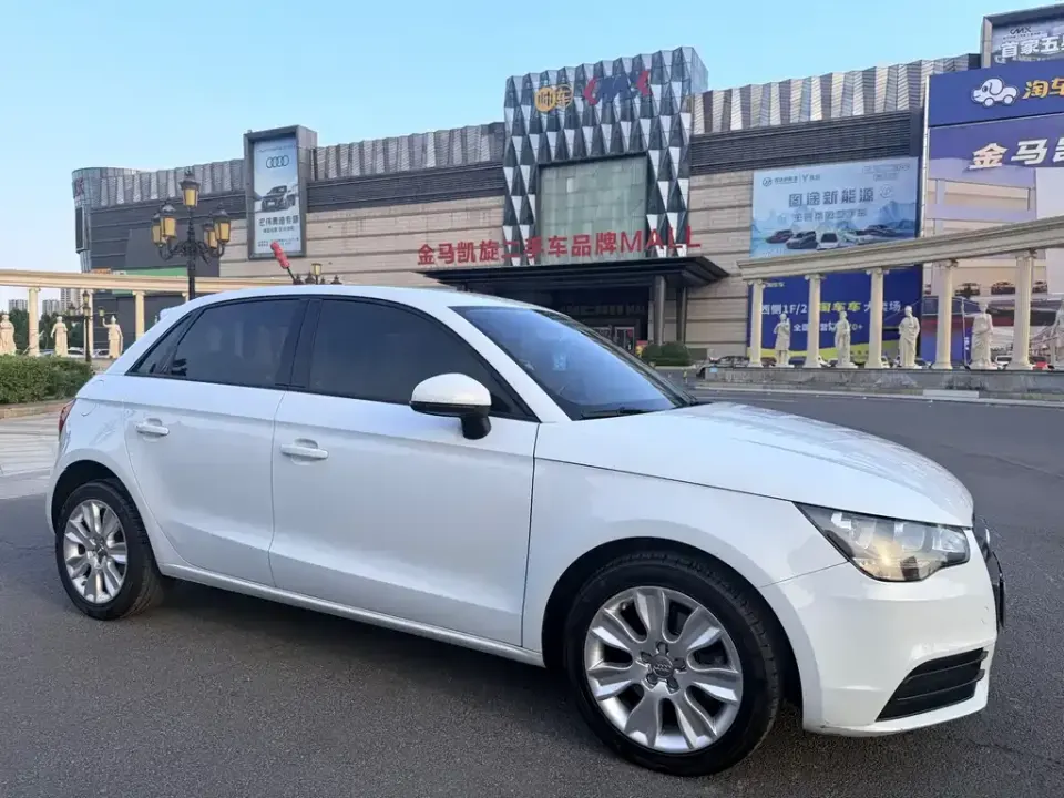 Audi A1