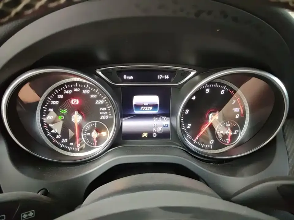 Mercedes-Benz GLA