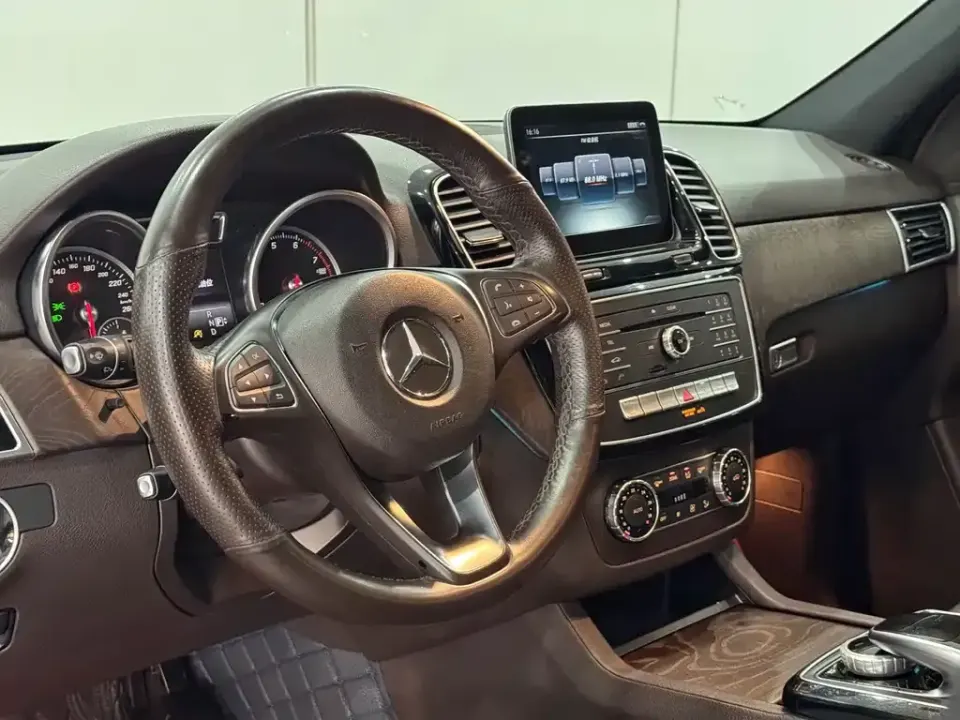 Mercedes-Benz GLE (Import)