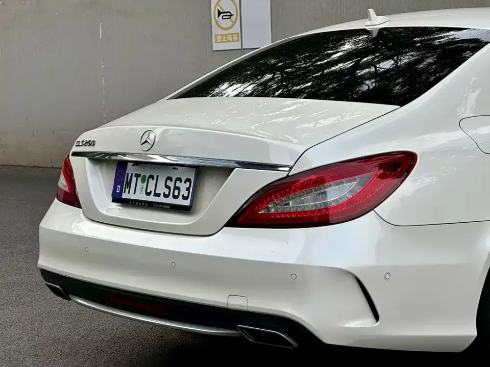 Mercedes-Benz CLS