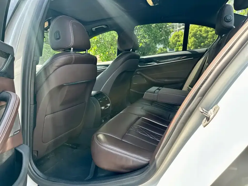BMW 5 Series (Import)