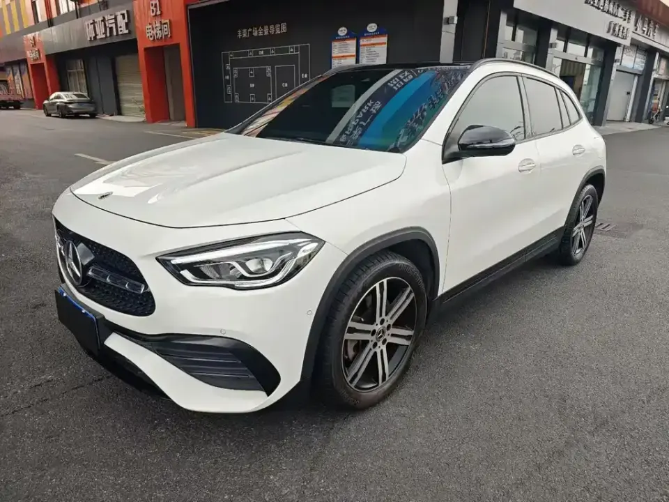Mercedes-Benz GLA