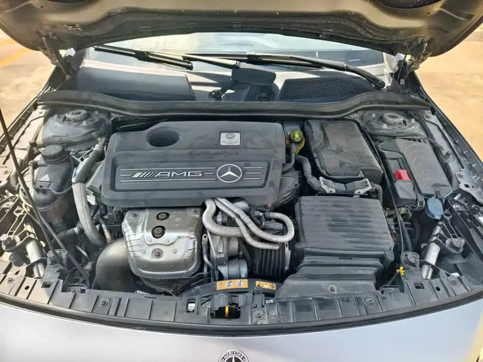 Mercedes-Benz GLA AMG