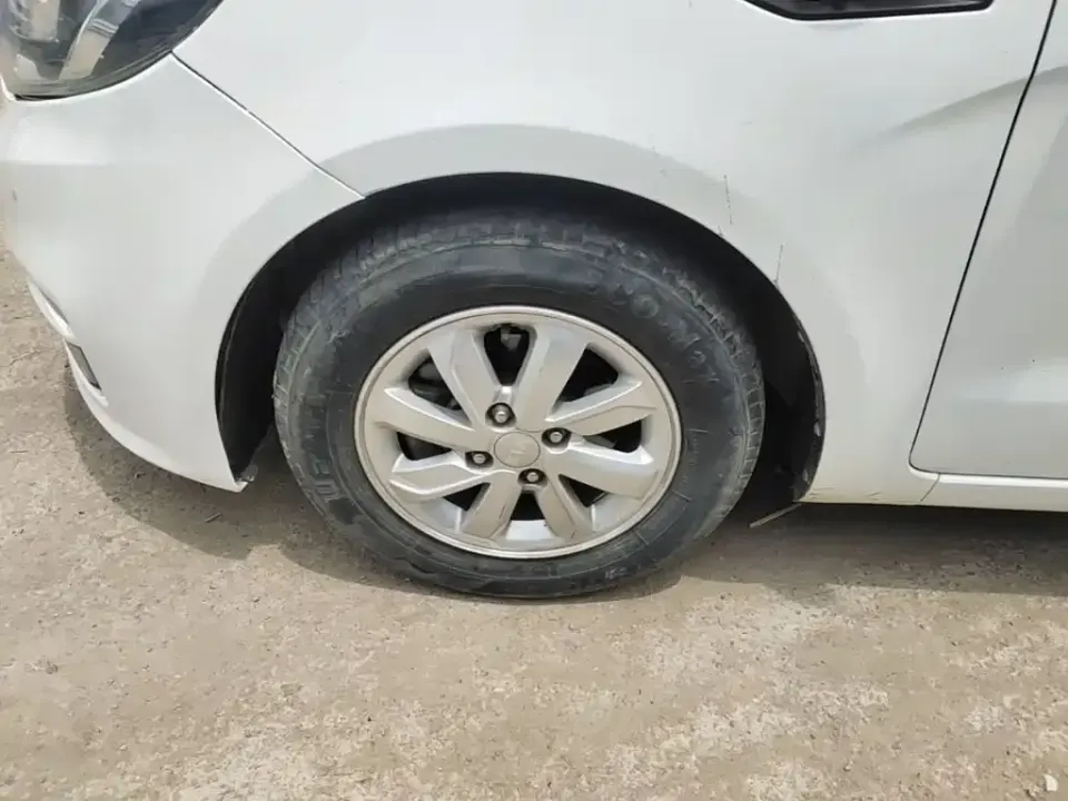 Kia K2