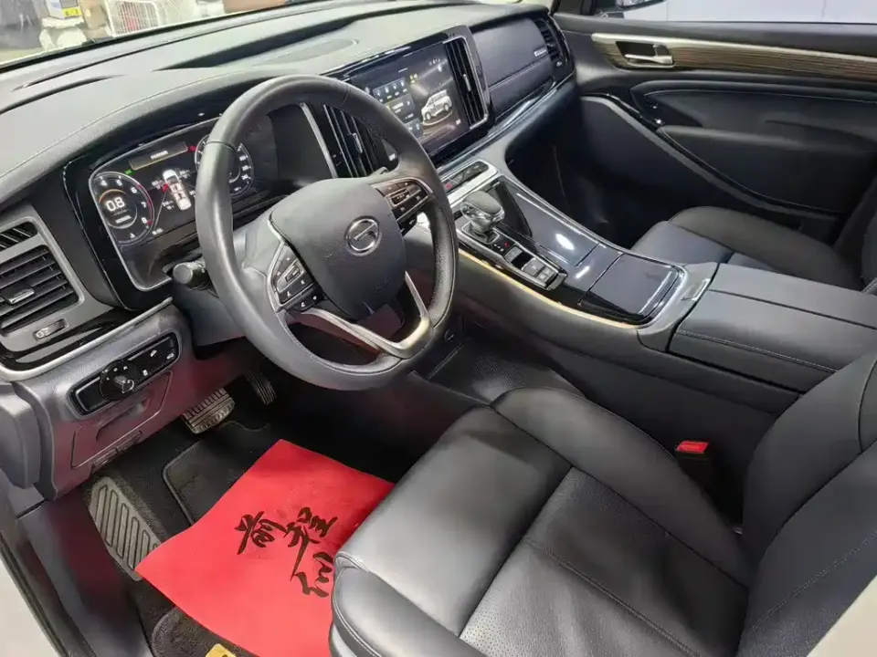 GAC Trumpchi M8