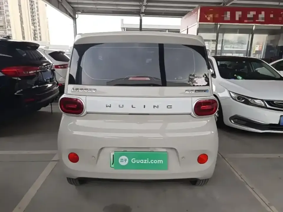 Wuling MINIEV