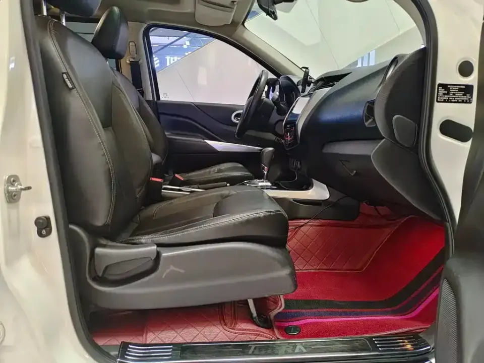 Nissan Terra