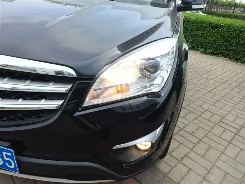 Changan CS35