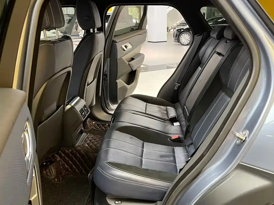 Land Rover Velar