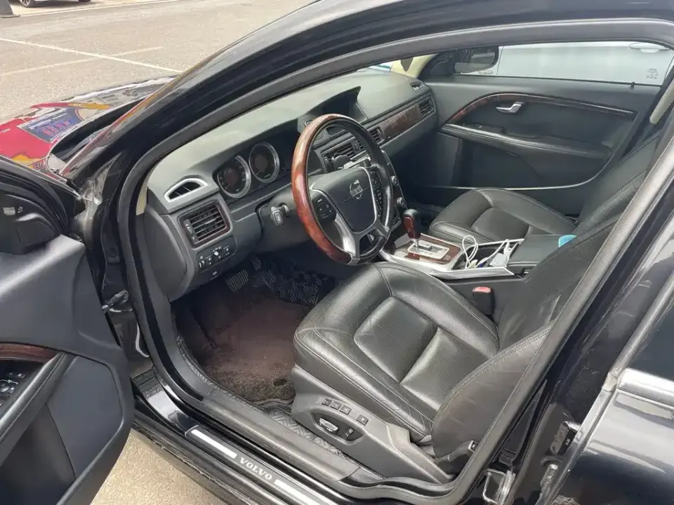 Volvo S80L