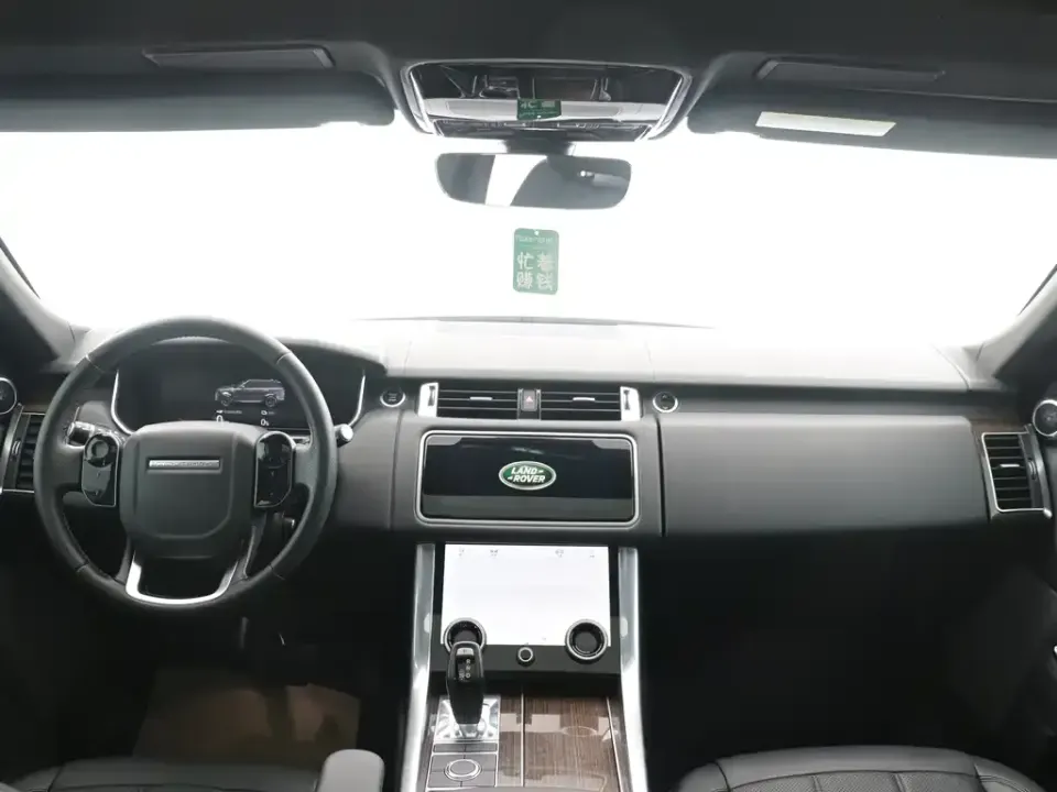 Land Rover Sport PHEV