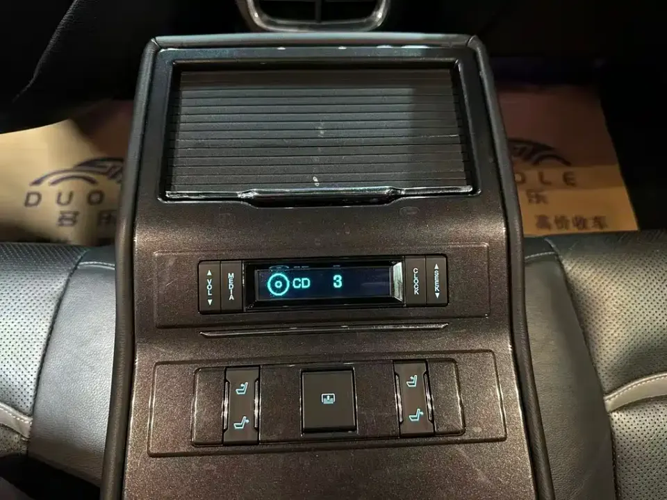 Ford Taurus