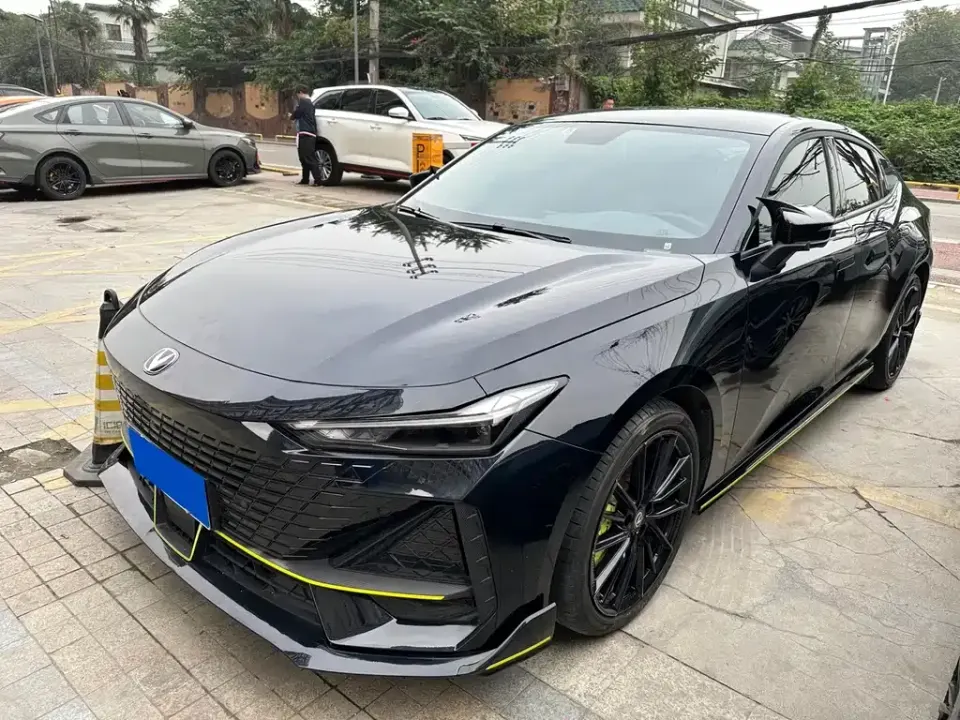 Changan UNI-V